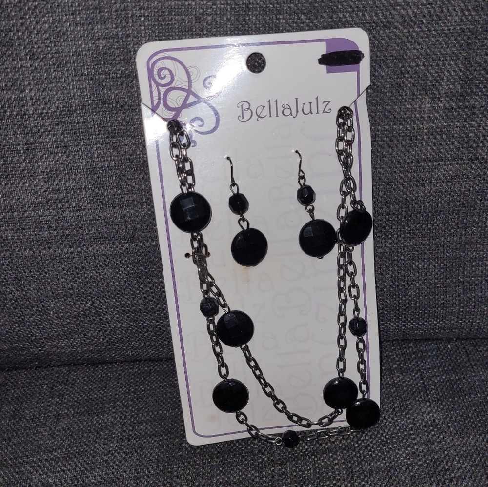 BELLAJULZ Fashion Necklace & Earrings NWT